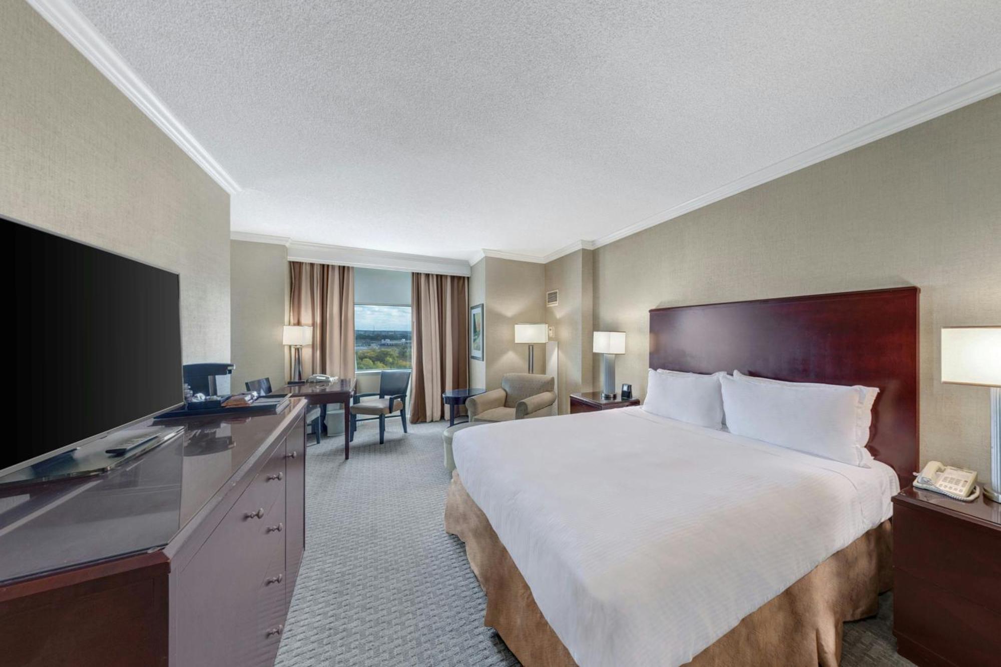 Renaissance Dallas North Hotel Farmers Branch Ngoại thất bức ảnh