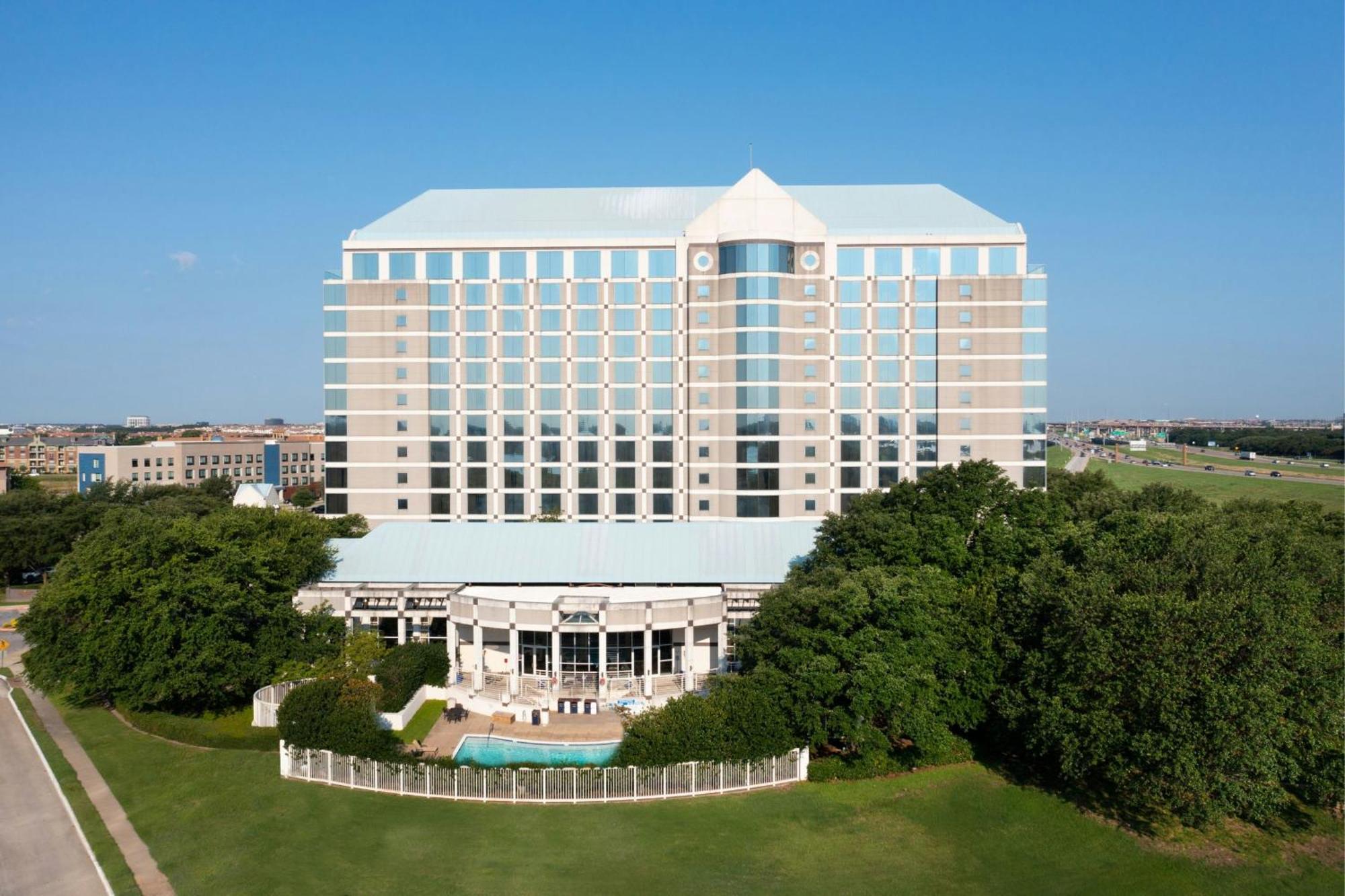 Renaissance Dallas North Hotel Farmers Branch Ngoại thất bức ảnh
