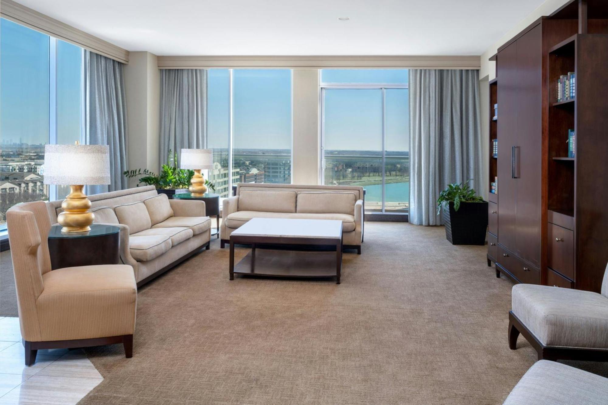 Renaissance Dallas North Hotel Farmers Branch Ngoại thất bức ảnh
